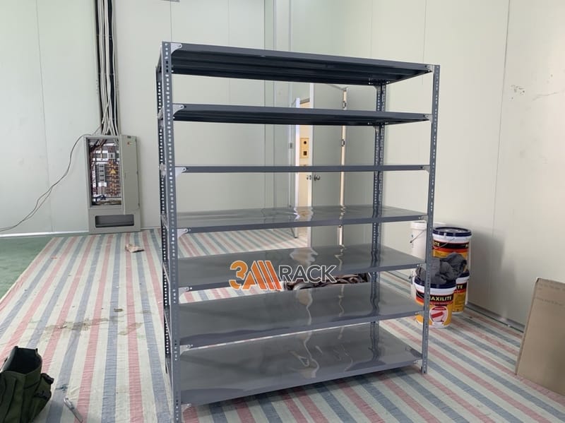 kệ hàng công nghiệp thái nguyên thép v