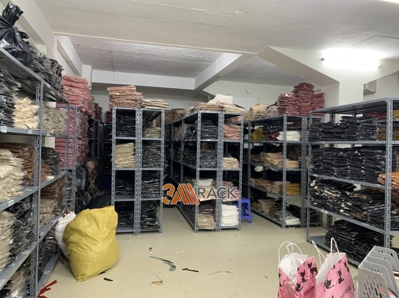 kệ hàng công nghiệp tuyên quang thép v