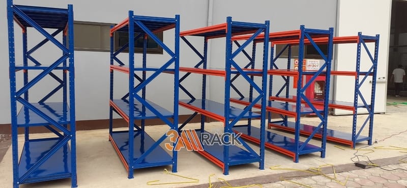 kệ hàng công nghiệp Bình Dương trung tải