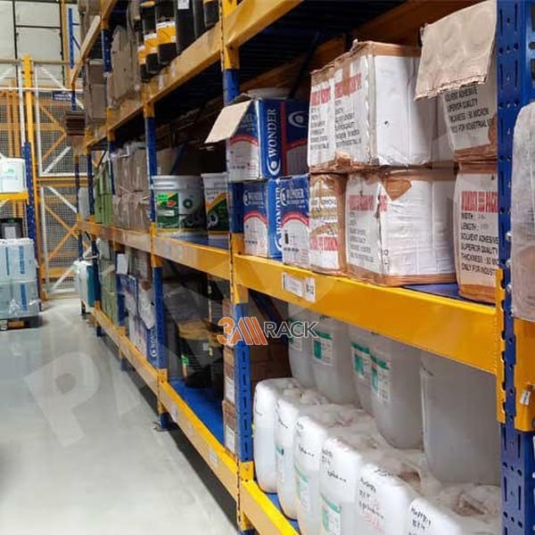 làm kệ sắt theo yêu cầu