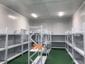 kệ sắt để nặng màu trắng