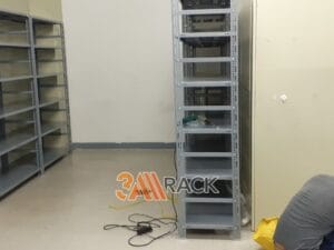 giá kệ sắt có chặn hồi