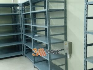 giá kệ sắt có chặn hồi