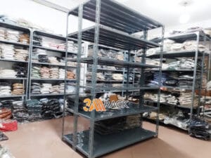 Kệ sắt kho quần áo giá rẻ
