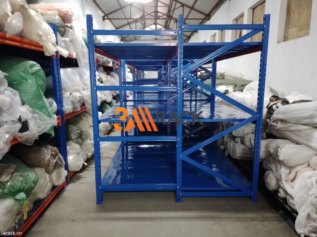 kệ để vải cuộn