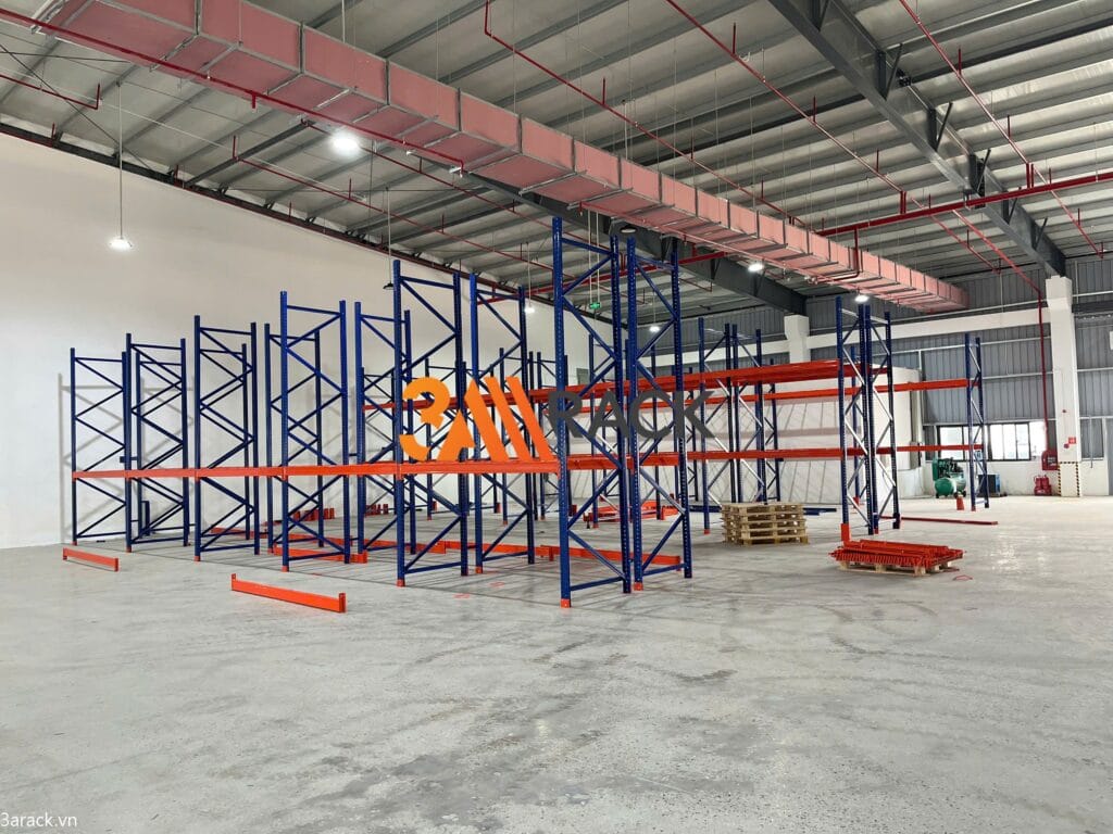 Kệ Sắt Kho Hàng Công Nghiệp Thanh Trì