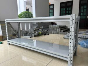 Kệ trung tải màu ghi tại Lạng Sơn