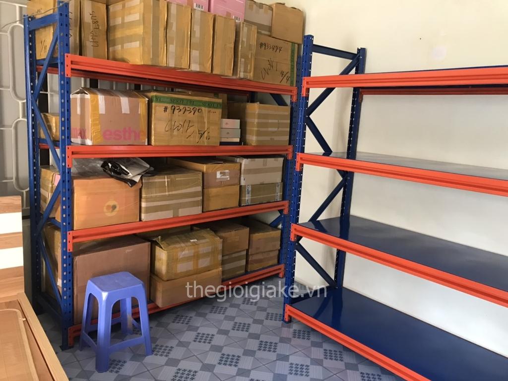 Kệ trung tải 4 tầng tại Hải Dương