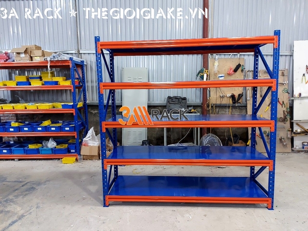 Kệ trung tải 5 tầng tại Bắc Kạn