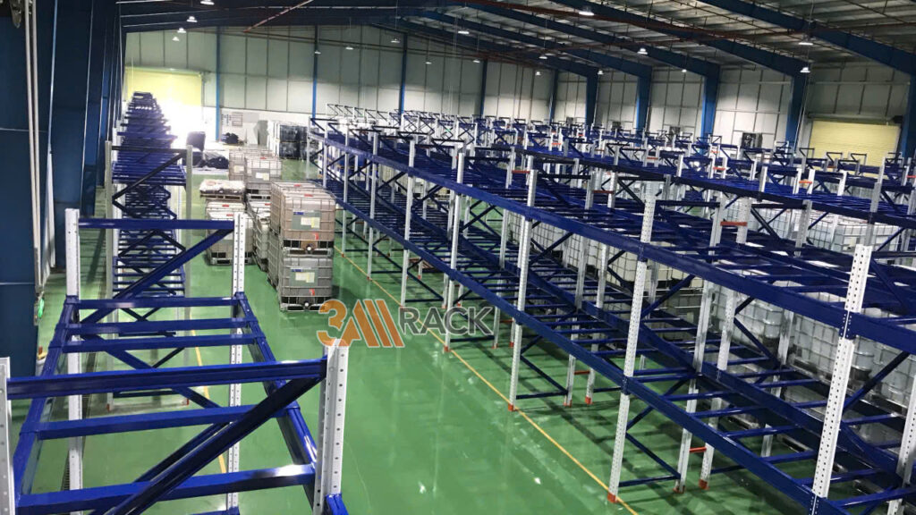 Kệ Sắt Cho Kho Hàng Logistics Phú Thọ